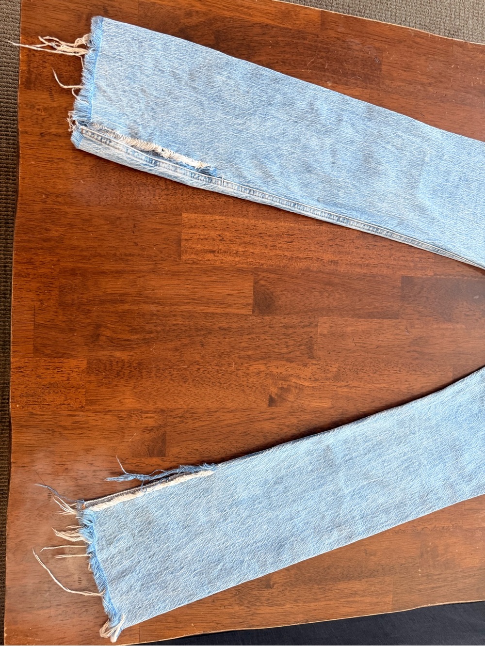 Zara Light Blue High-Rise Flare Jeans with Side Slit & Distressed Raw Hem Size 4 - Picture 10 of 11